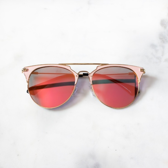 Rose Gold Retro Sunglasses Mirrored Lens - Picture 3 of 7